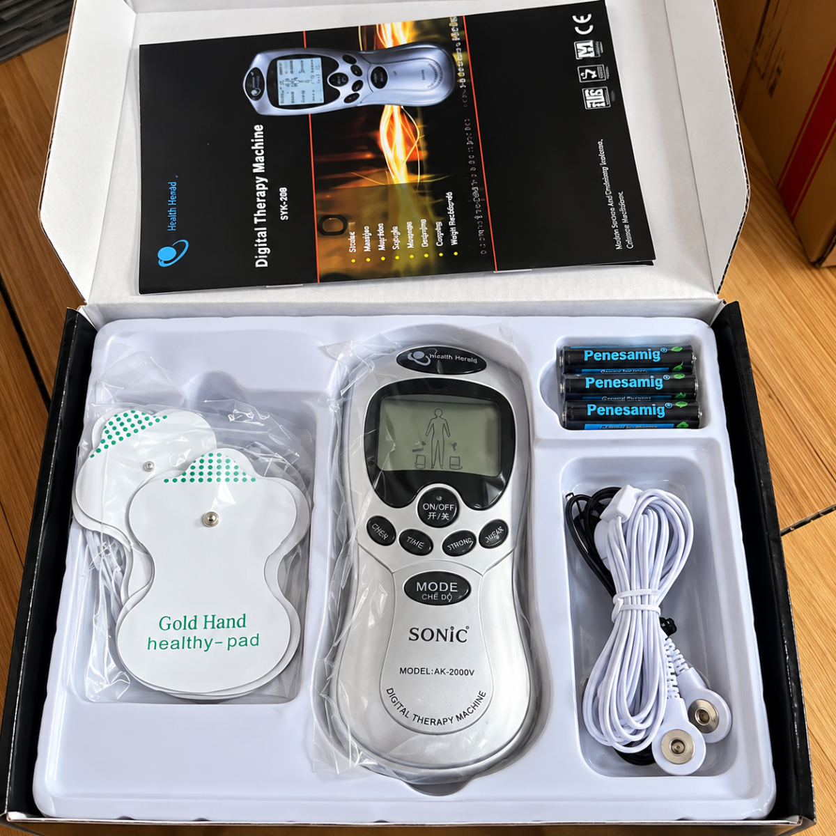 MÁY MASSAGE TRỊ LIỆU 4 MIẾNG DÁN (T40)