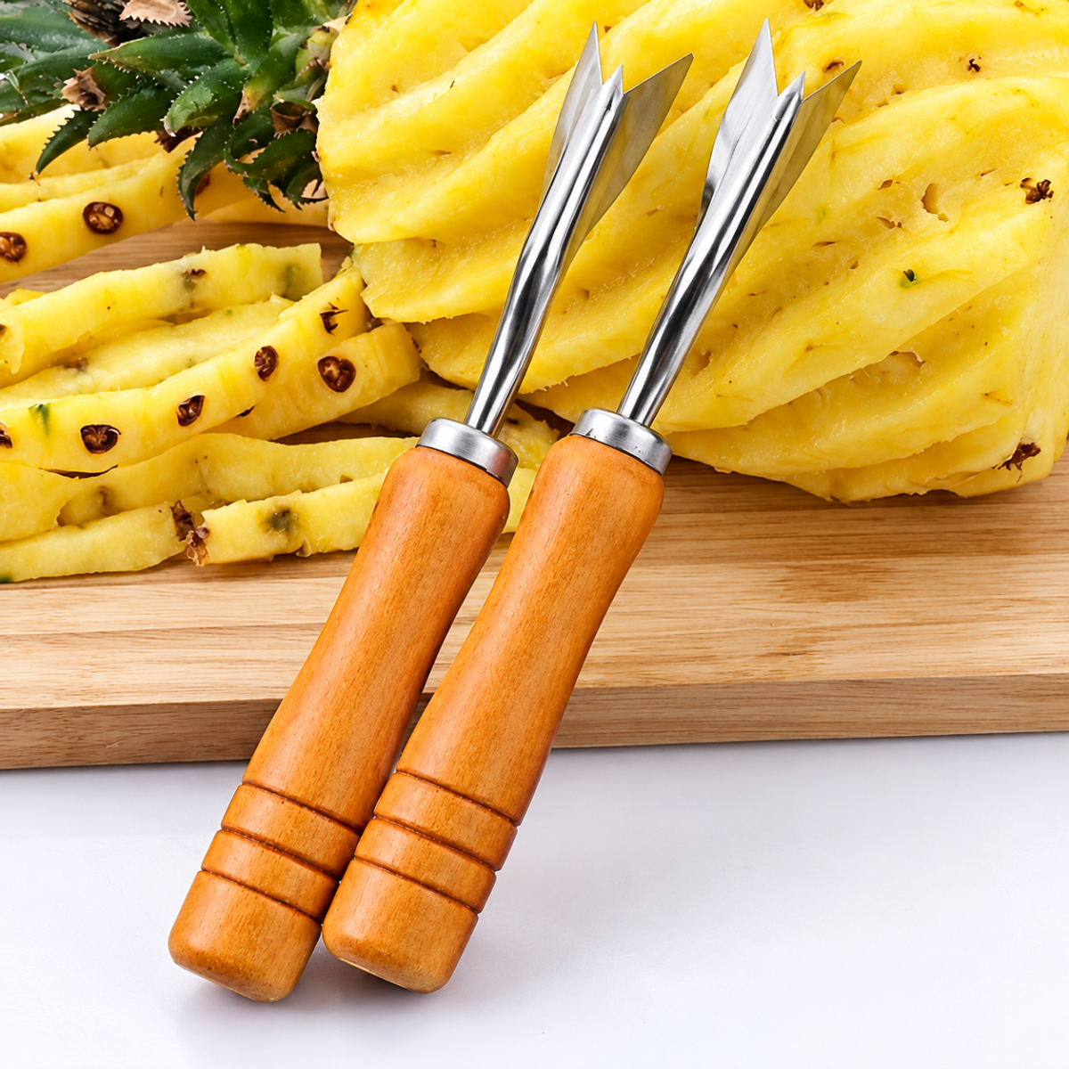 DỤNG CỤ CẮT MẮT THƠM HÌNH CHỮ V