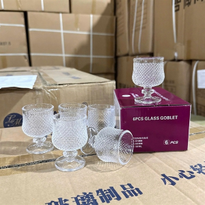 LY RƯỢU TÂY THUỶ TINH F132E