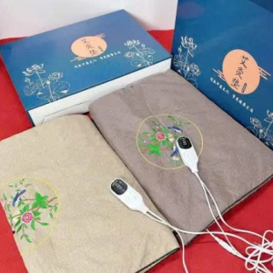 THẢM NGẢI CỨU ĐÔNG Y SƯỞI ẤM (T20)