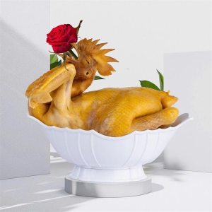 BÁT ĐĨA NHỰA ĐỰNG GÀ CÚNG NGUYÊN CON