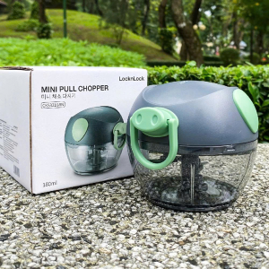 DỤNG CỤ XAY TỎI ỚT HÌNH HEO LOCK&LOCK