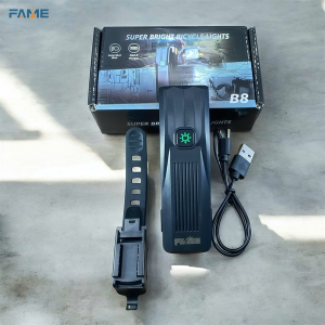 ĐÈN PIN GẮN XE ĐẠP FAME B8