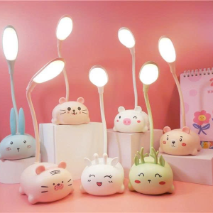 ĐÈN BÀN HÌNH CON BÒ SỮA